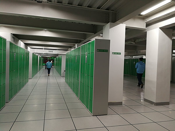 电子存包柜